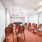 Otel Yellow Monte Gordo