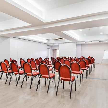 Yellow Hotel Monte Gordo