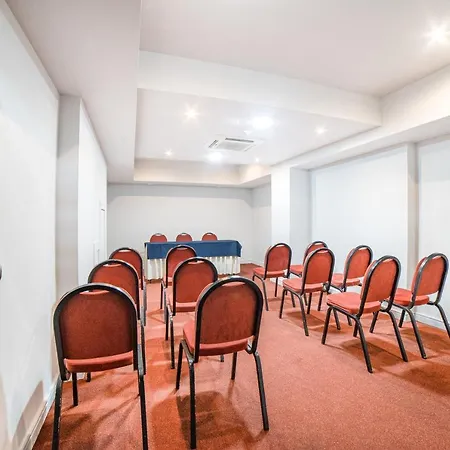 Hotel Yellow Monte Gordo