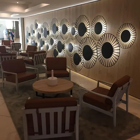Yellow Hotel