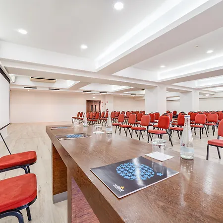 Yellow Hotel Monte Gordo
