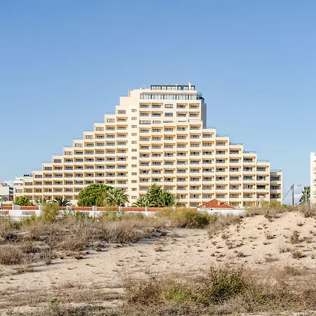 Yellow Hotel