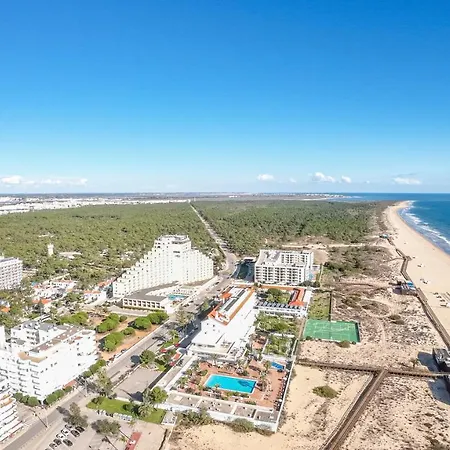 Yellow Hotel Monte Gordo