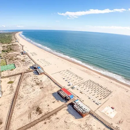 Yellow Hotel Monte Gordo