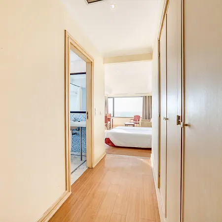 Yellow 4* Monte Gordo